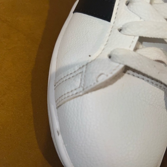 Cloud foam Adidas sneakers - Picture 2 of 8